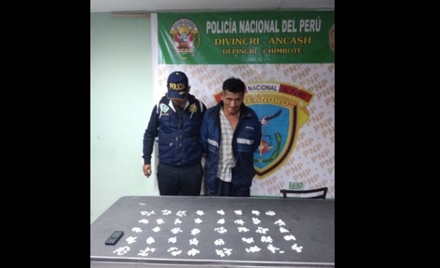 Policías intervienen a sujeto con 387 envoltorios de Pasta Básica de Cocaína en Chimbote