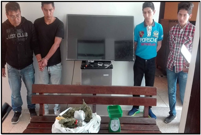 Detienen a 4 integrantes de clan dedicado a la venta de droga en Chimbote, cayeron 2 kilos de marihuana