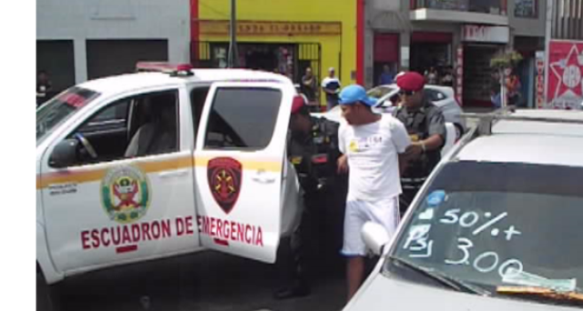 Intervienen a chofer de colectivo que se resistió a retirarse de paradero informal