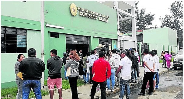 Sujeto trepó una pared para ingresar a la habitación de su expareja para golpearla en Casma