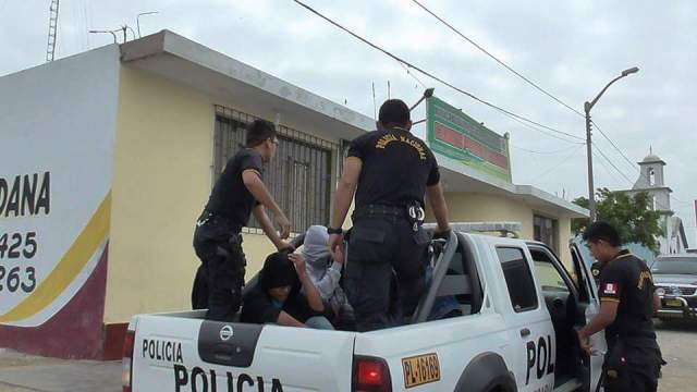 Intervienen a tres menores con arma de fuego en el centro poblado de Cambio Puente
