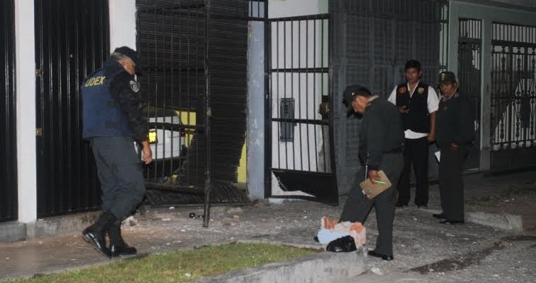 Nuevo Chimbote: Detonan dinamita en vivienda de microempresaria