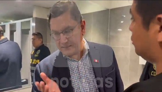 JNJ inicia pesquisa de oficio a fiscal Henry Amenábar tras ser detenido por presunto cobro ilegal