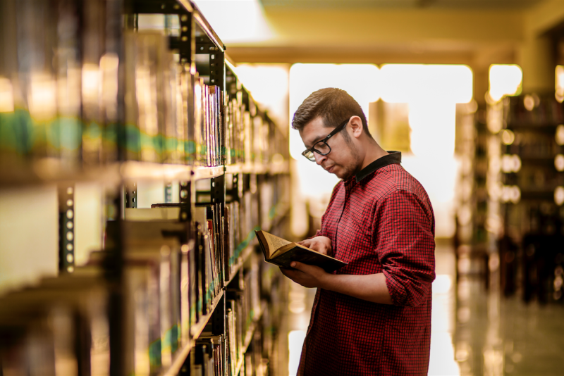 Chimbotano Diego Rojas fue elegido para programa de recorridos literarios en Arequipa