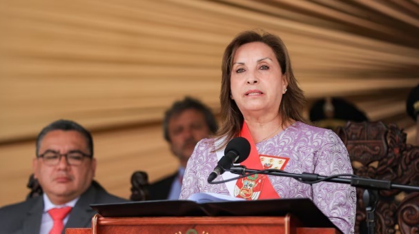 Personas cercanas a la presidenta Boluarte habrían obtenido contratos con el Estado