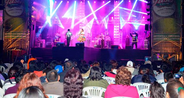 Dina Paúcar, Amaya Hermanos y Agüita de Coco abrieron Ecoferia 2013