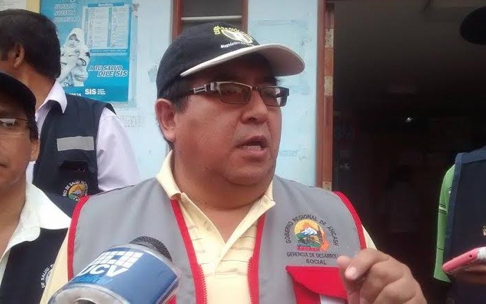 Titular de Salud pide que Contraloría investigue sobrevalorizaciones en redes