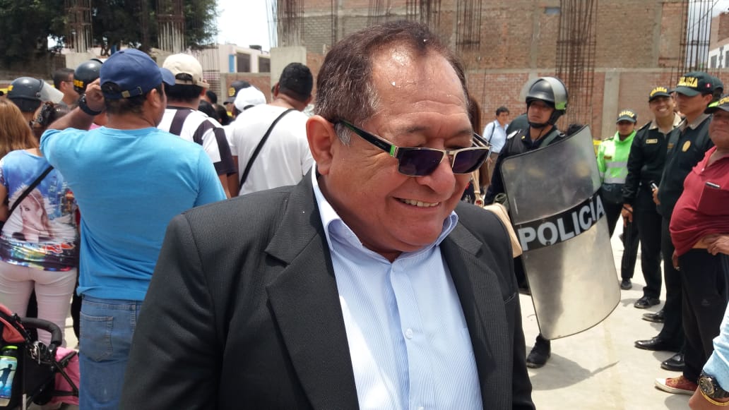 Director del colegio Belaunde anunció que gestionará ampliación de vacantes para el próximo año