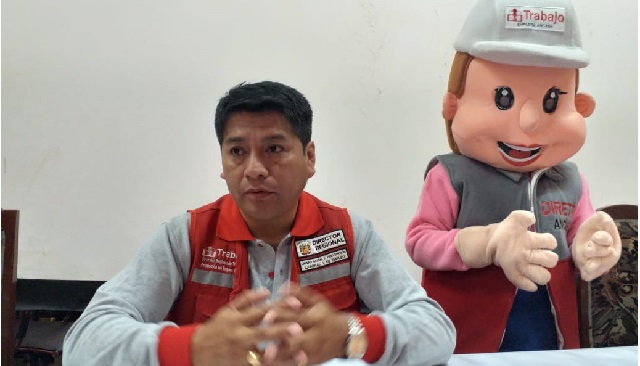 Ofertarán 3,500 puestos de trabajo en Semana del Empleo en la plaza de armas de Chimbote