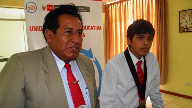 Director de la UGEL Santa anuncia que el año escolar culmina el 20 de diciembre