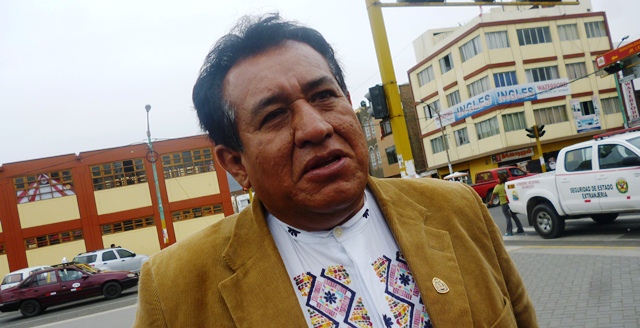 Dos profesores son investigados por tocamientos indebidos a escolares