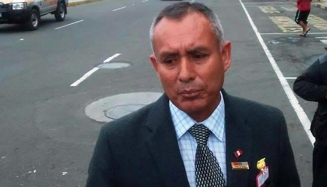 Habrá procesos administrativos para directores que permitieron proselitismo político en sus colegios