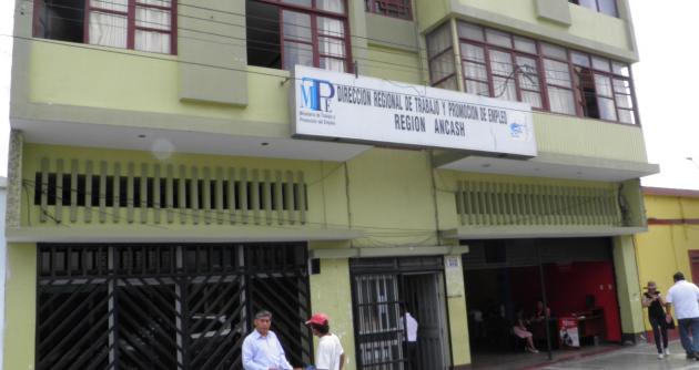 Piden a Waldo Ríos atender pliego de reclamos de trabajadores de Diretra