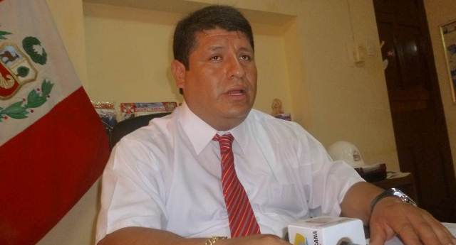 Director regional de trabajo denuncia a grupo de construcción civil por violenta oficinas