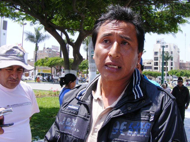 Denuncian que Pedro Reyes pretende dejar de lado a mil comerciantes del mercado 2 de Mayo