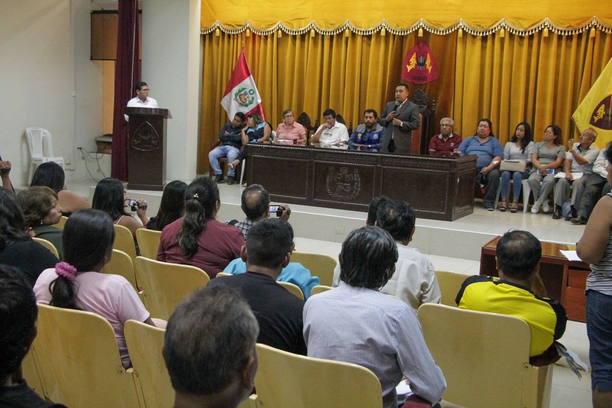 Dirigentes de 20 pueblos de Chimbote respaldan reubicación de comerciantes del mercado El Progreso