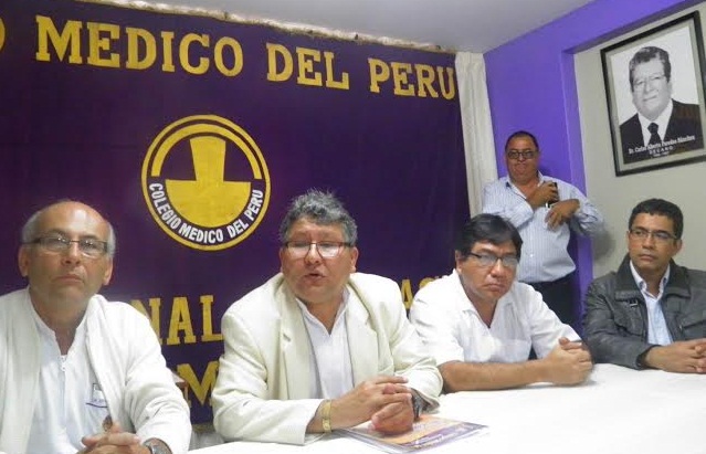  Médicos del Minsa confirman que continuarán con huelga indefinida