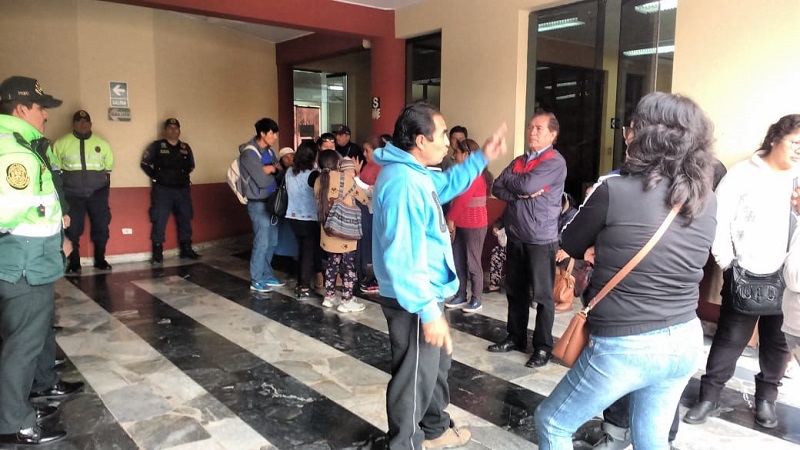 Nuevo Chimbote: pugna entre asociaciones de comerciantes arriesga privatización de mercado “Lomas del Sur”