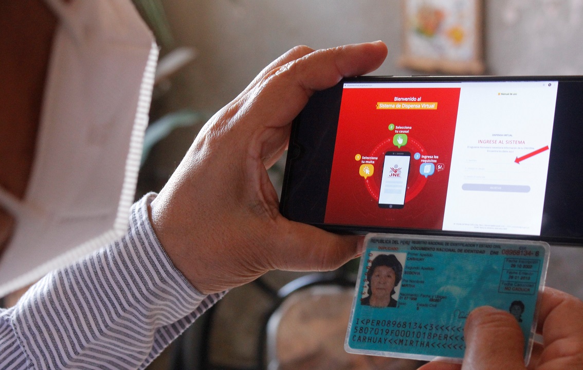 Más de 28 mil solicitudes de dispensa  recibió el JNE en primer día de trámites