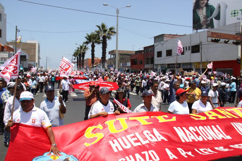 Chimbote: advierten que unos 42 docentes del Santa serían reemplazados por acatar huelga
