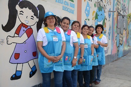 Capacitan a más de 1200 docentes sobre uso responsable del agua potable con certificación de la Unesco 