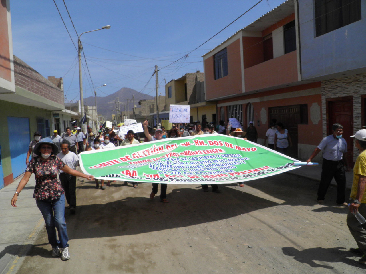 Chimbote: Moradores de “Dos de Mayo” se movilizan exigiendo obra de pistas y veredas