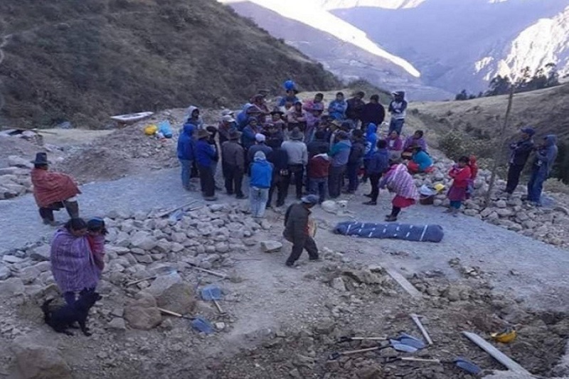 Dos obreros mueren sepultados por derrumbe de cerro en Pariacoto, en Áncash