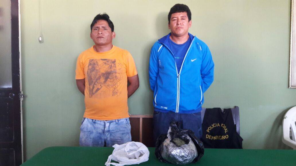 Intervienen a dos sujetos que llevaban marihuana por el centro de Chimbote