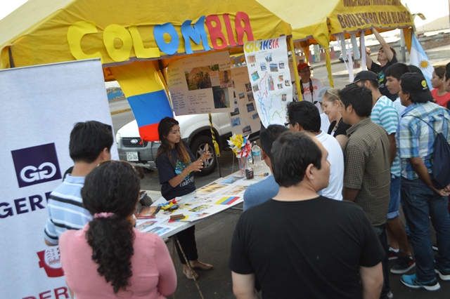 Se realizó Feria de Las Naciones en marco a la Semana de la Interculturalidad