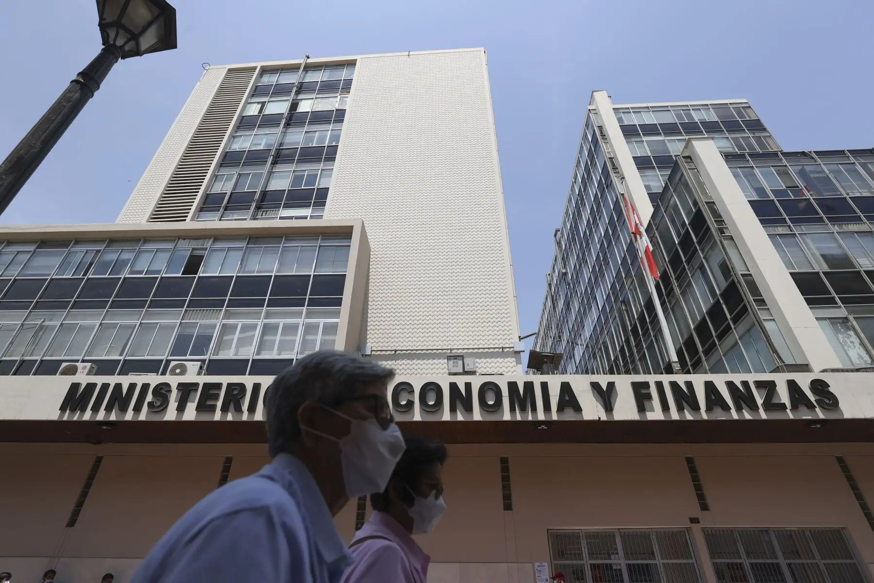 Establecen en S/ 5500 el valor de la UIT para el 2026