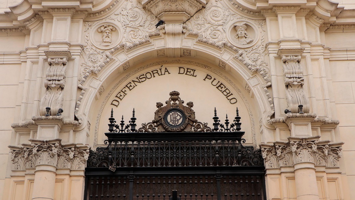 Defensoría insta al Inpe a salvaguardar seguridad en penales ante paro nacional de trabajadores 