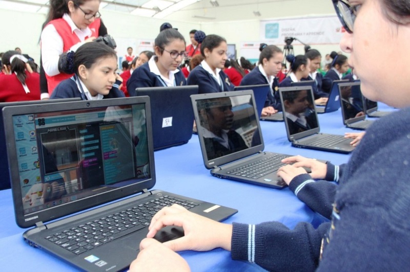 Minedu promueve competencias digitales en los estudiantes