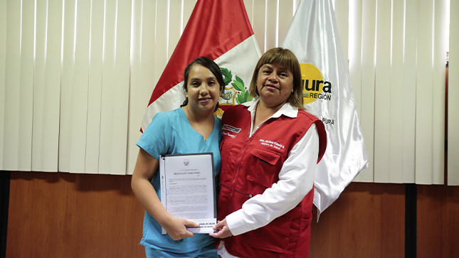 Egresada de Uladech Católica cruzó río para atender a recién nacido en Piura