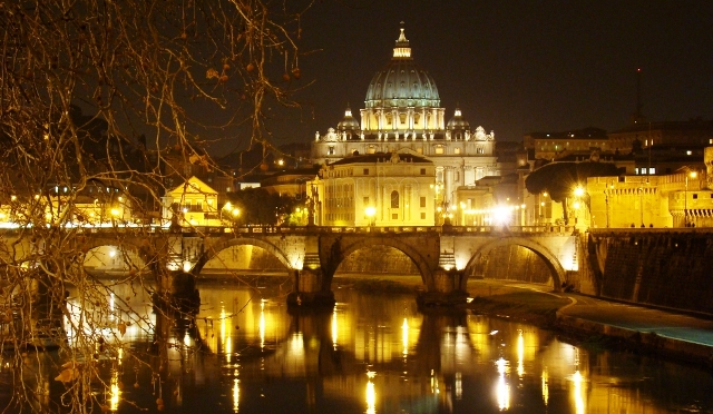  En el Vaticano se castigan delitos económicos y abusos sexuales (Video)