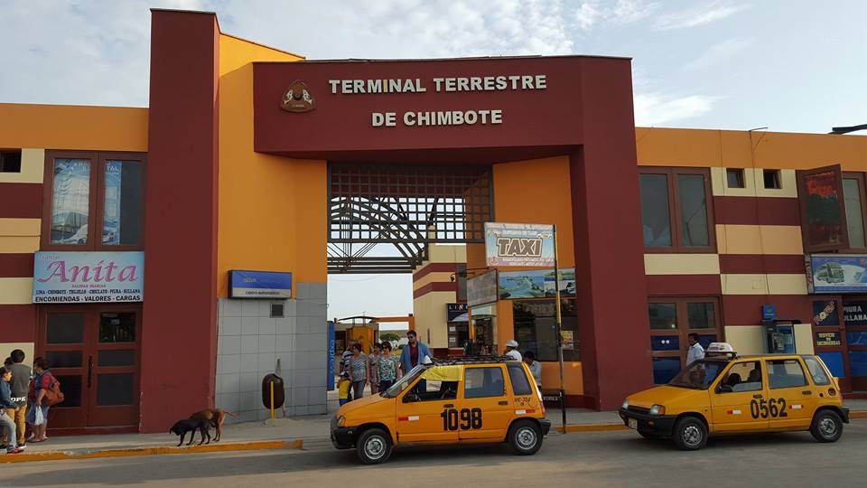 Chimbote: techos del terminal terrestre fueron cambiados para prevenir lluvias