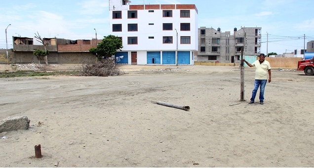 Complejo Deportivo “El Polvorín” lleva 43 años abandonado por sus autoridades en Chimbote