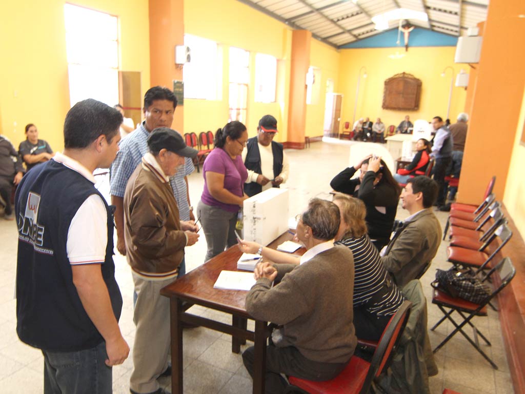 ONPE ofrece asistencias técnicas para elecciones internas