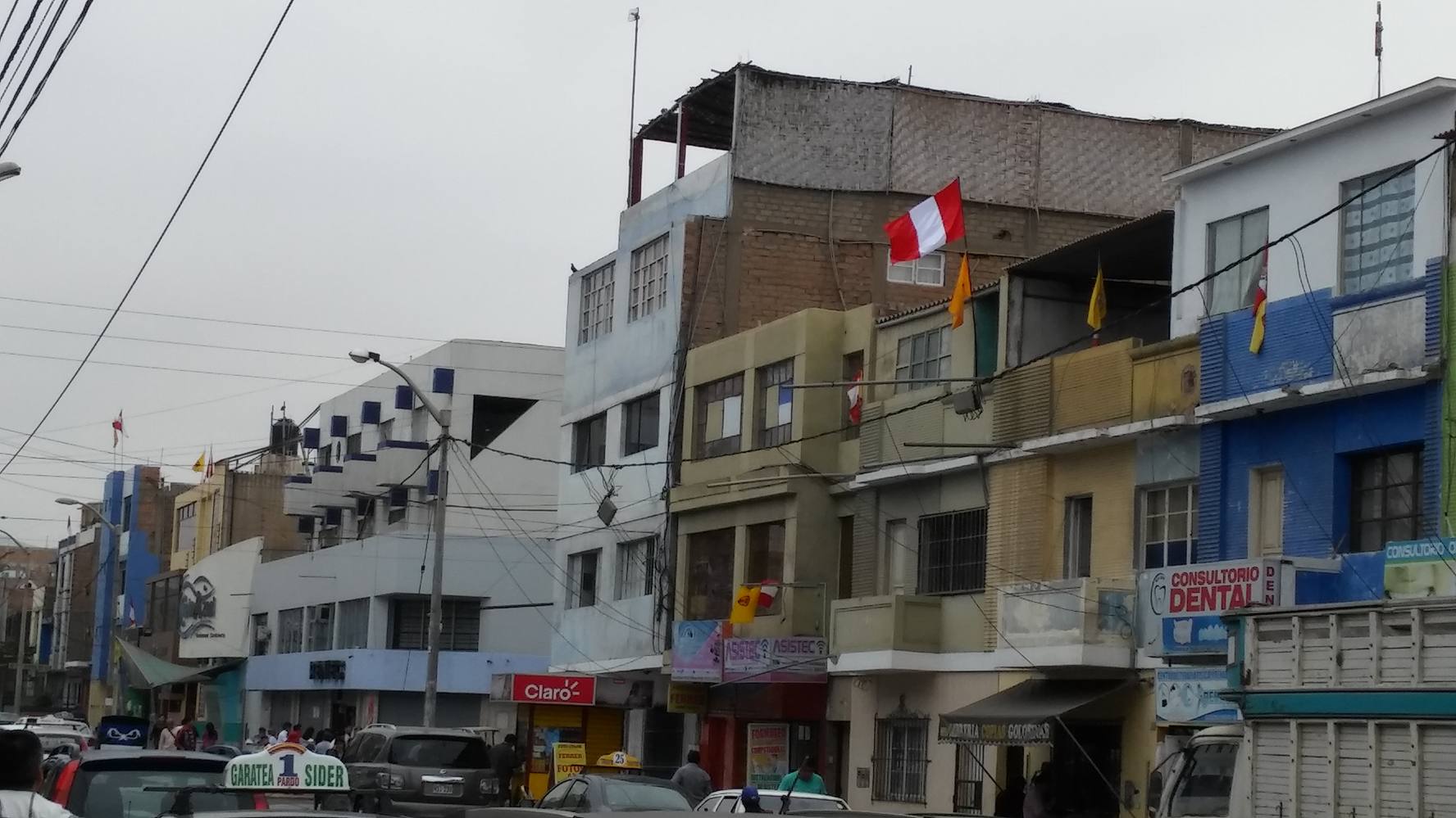 MPS multará a viviendas y locales comerciales que no coloquen sus banderas por Fiestas Patrias