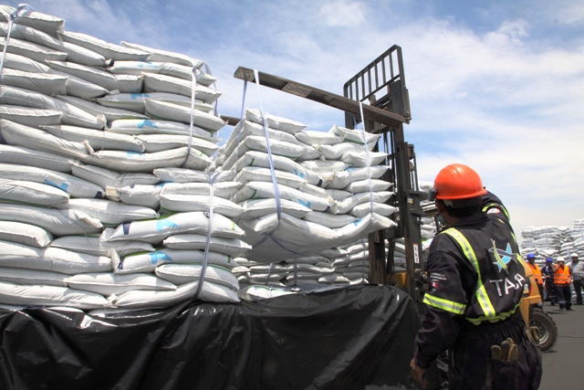 TASA dice que aumentó sueldo a trabajadores en 9%, pero sindicato anuncia huelga en Chimbote