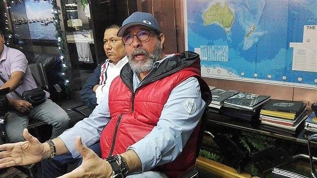 Cavenago pide que no se deprede la anchoveta, pero a la vez que no se cierre la temporada de pesca