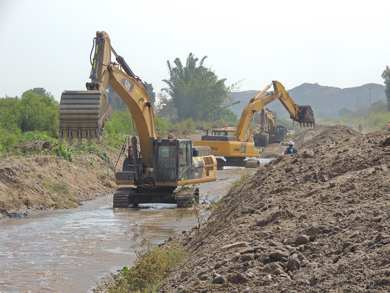 AgroRural inicia trabajos de reconstrucción para sector agrario en provincias de Huarmey y del Santa
