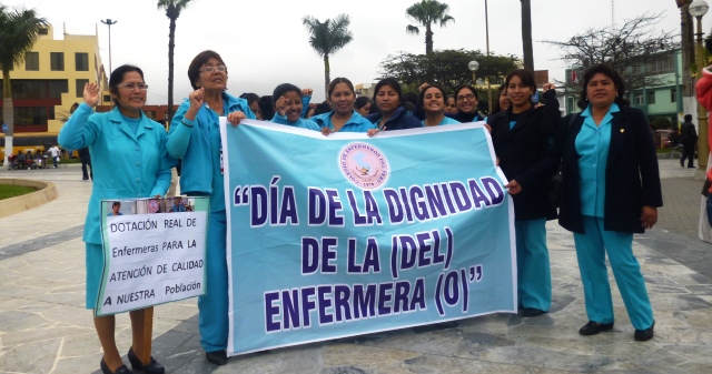   Enfermeras rechazan intromisión de obstetras en su campo profesional