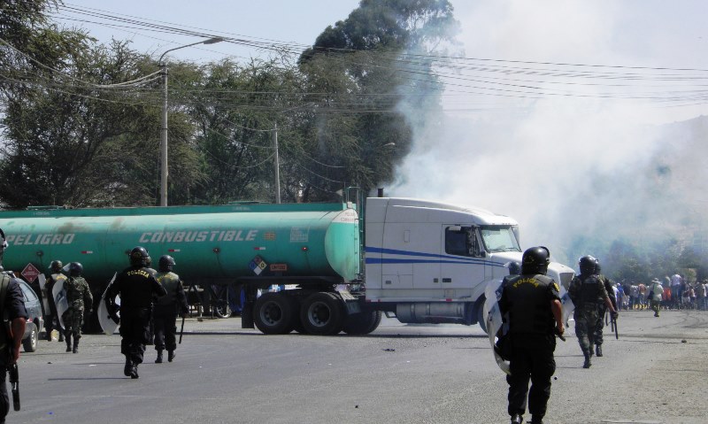 Casma: Enfrentamientos entre la policía y manifestantes dejaron varios heridos