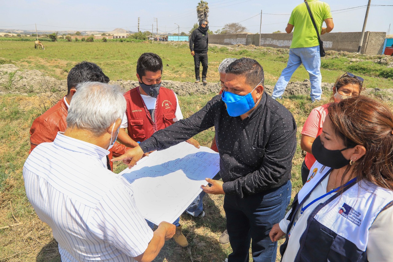   Comuna hizo oficial entrega de habilitación urbana para construcción de Hospital La Caleta