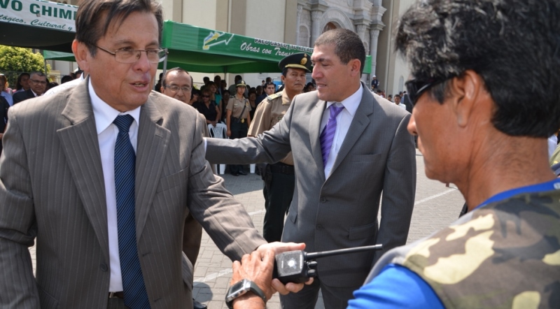  Nuevo Chimbote: Rondas urbanas y comisarías reciben  equipos de radio  