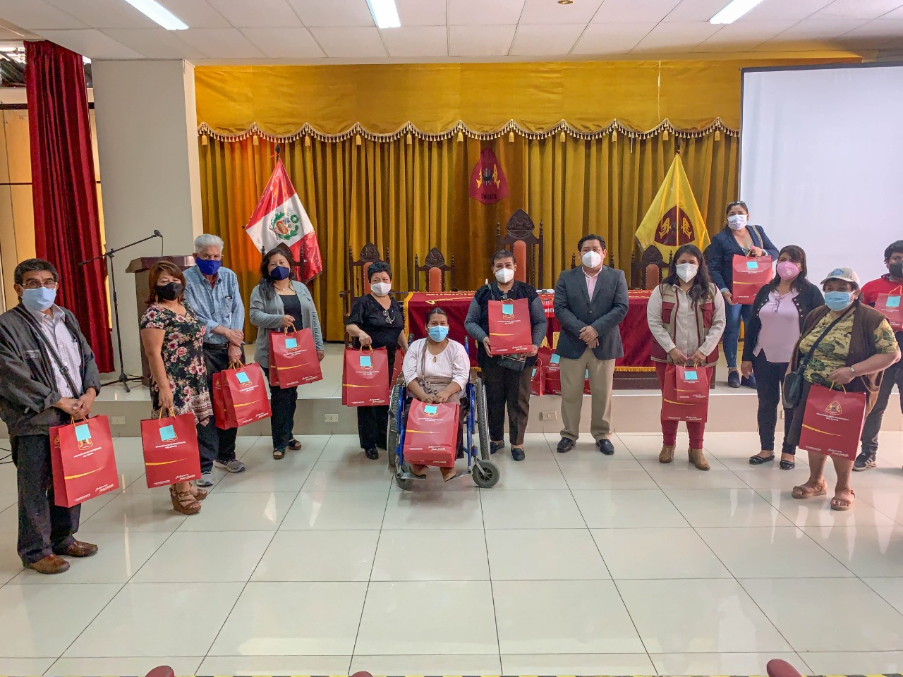 Chimbote: más de 1,600 mascarillas fueron entregadas a 18 asociaciones de personas con discapacidad  