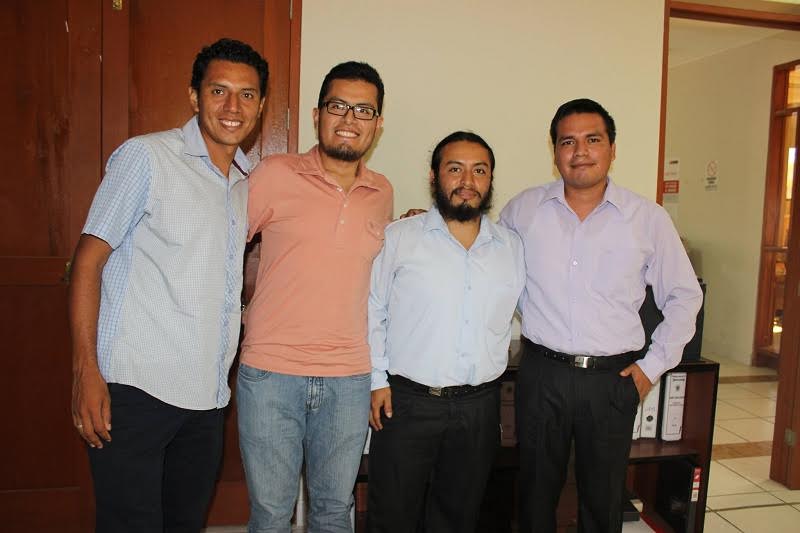 Exbecarios del Pronabec impulsan proyecto para vincular universidad y empresas en Chimbote