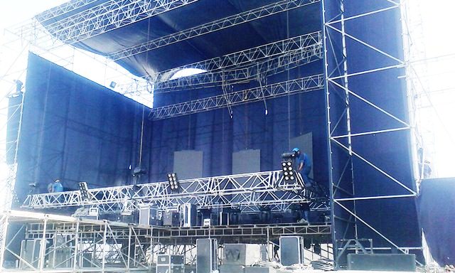 ¡Quedó listo escenario para concierto de Gianmarco este sábado 31 de agosto!