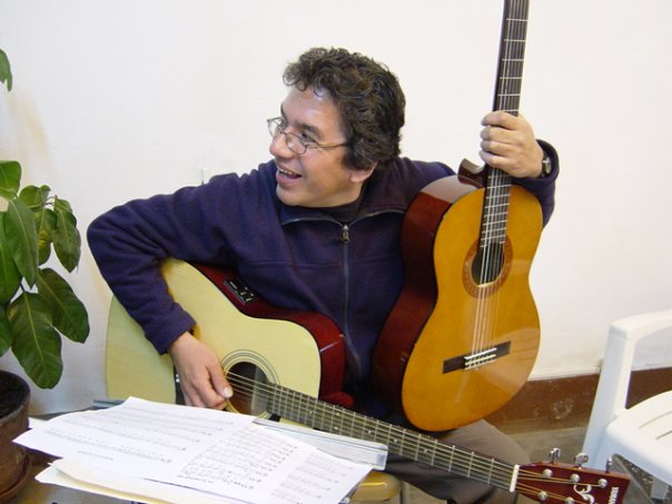 Etnomusicólogo huaracino presentará dos obras en la FIL 2014