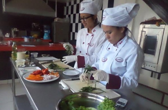 Escuela de Administración Turística de Uladech Católica organiza festival gastronómico